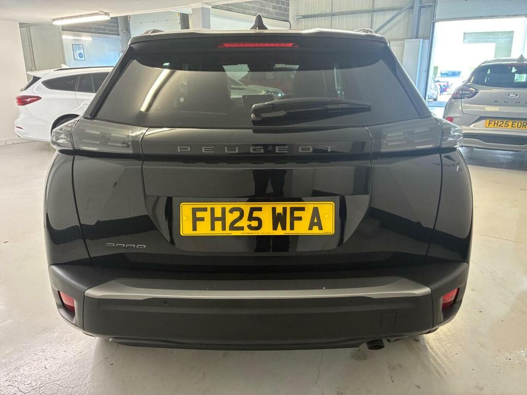 Peugeot 2008 Suv 1.2 Puretech Allure Euro 6 Ss 202525 Black #4