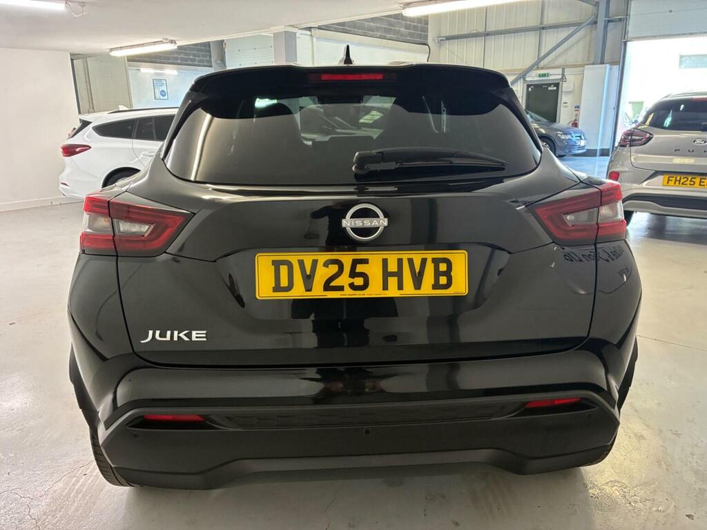 Nissan Juke Suv 1.0 Dig-t N-connecta Dct Euro 6 Ss DV25HVB Black #4