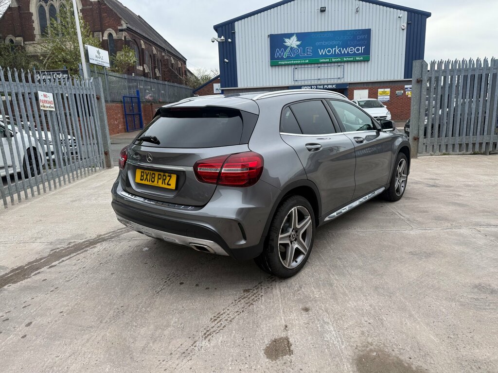 Mercedes-Benz GLA Class 2.1 Gla200d Amg Line Premium Suv 7G-d BX18PRZ Grey #2