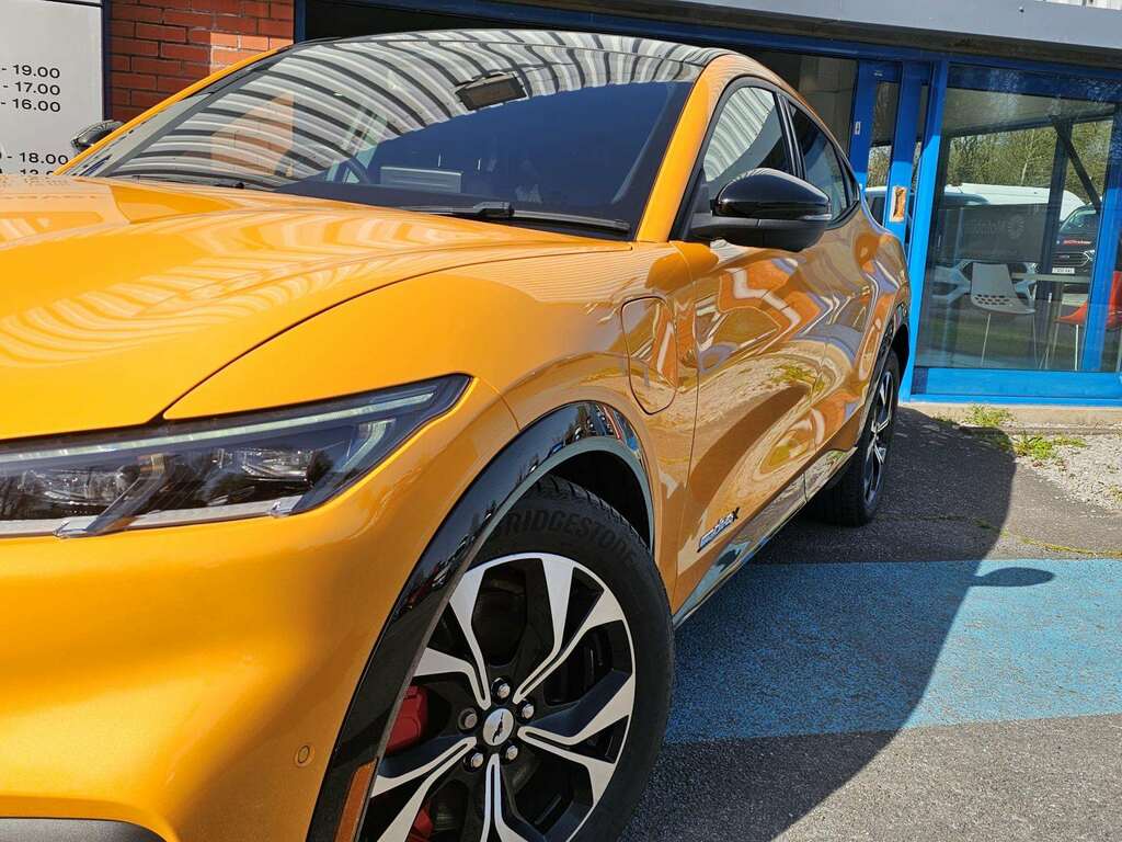 Ford Mustang Mach-E Awd Extended Range CN73TBO Orange #3