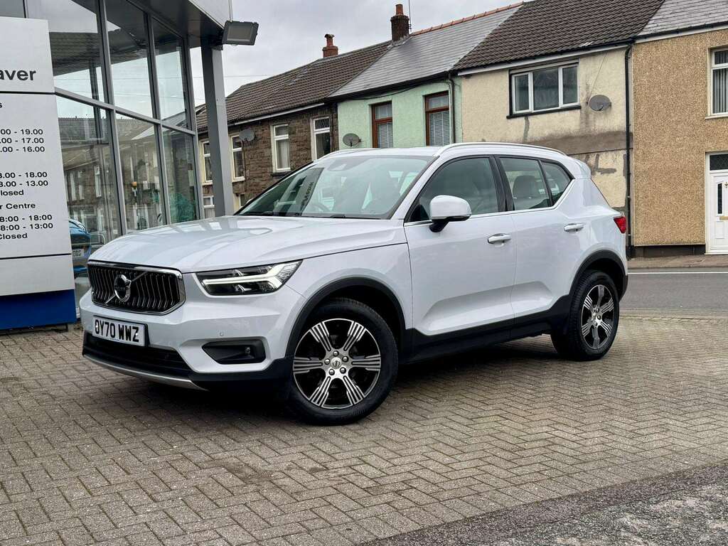 Volvo XC40 Inscription T3 Silver