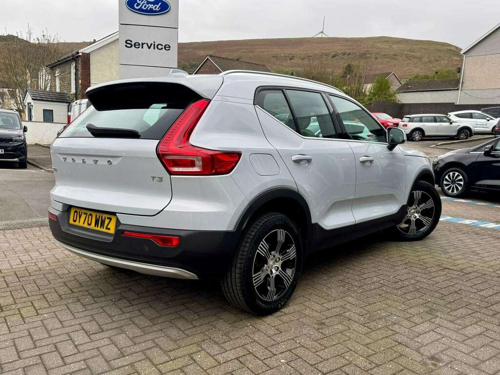 Volvo XC40 Inscription T3 OY70WWZ Silver #4