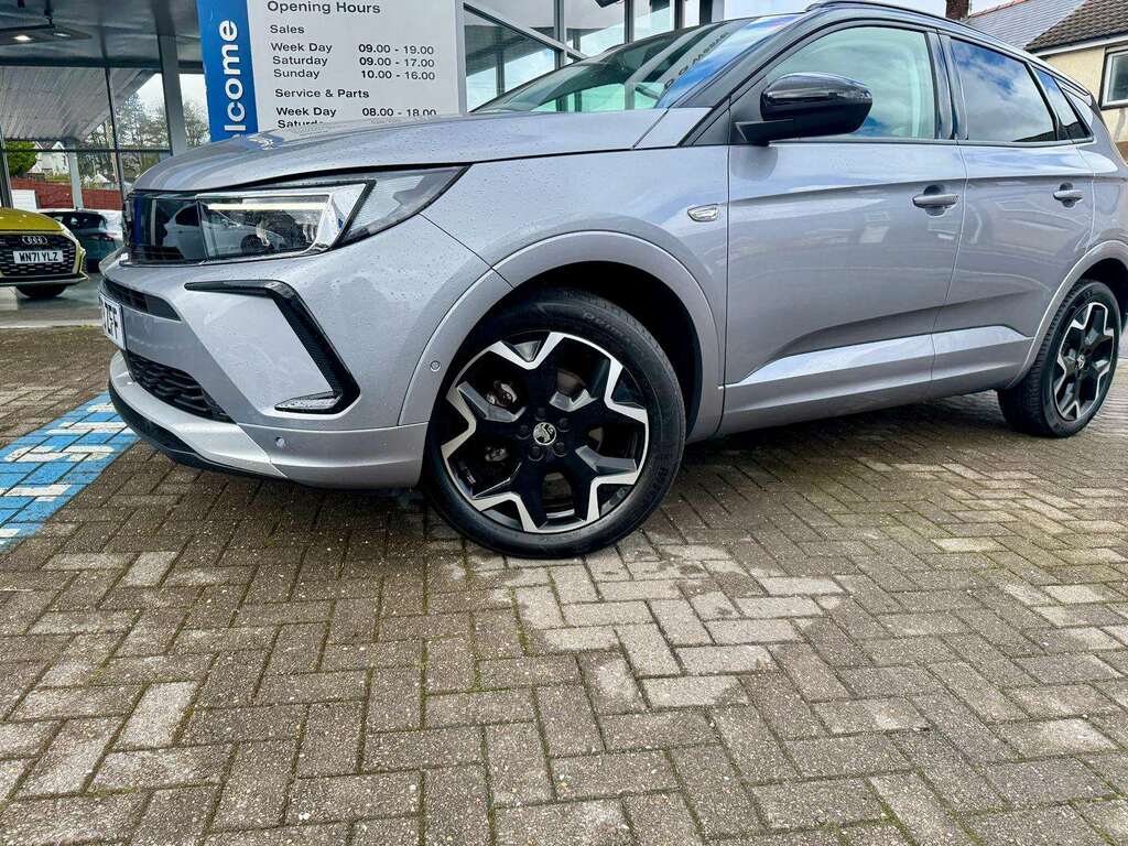 Vauxhall Grandland Ultimate Turbo Grey #2