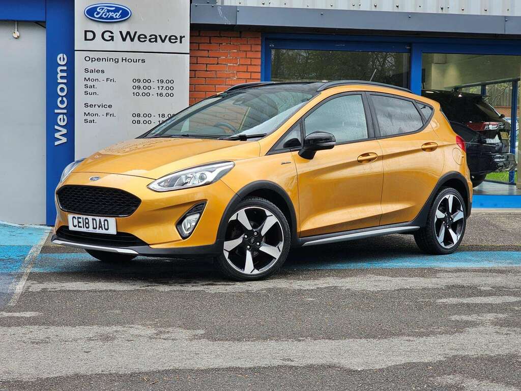Ford Fiesta Active Bo Yellow