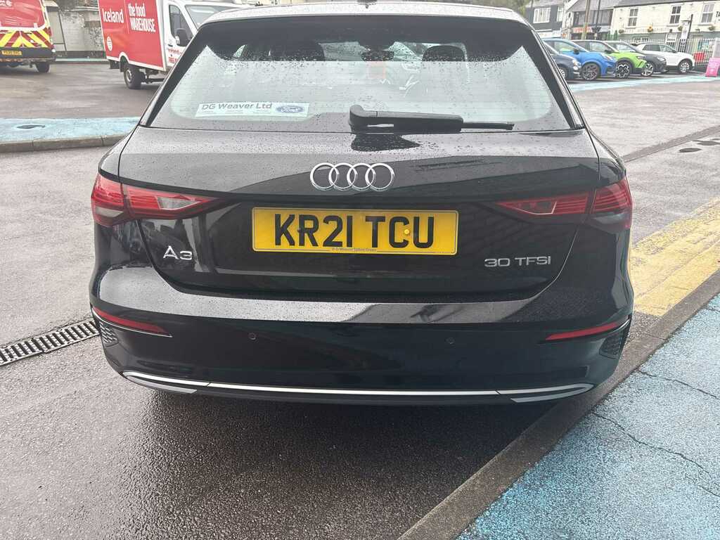 Audi A3 Sport 30 Tfsi KR21TCU Black #5