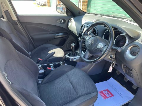 Nissan Juke 1.6 N-tec Euro RV63KGZ Black #4