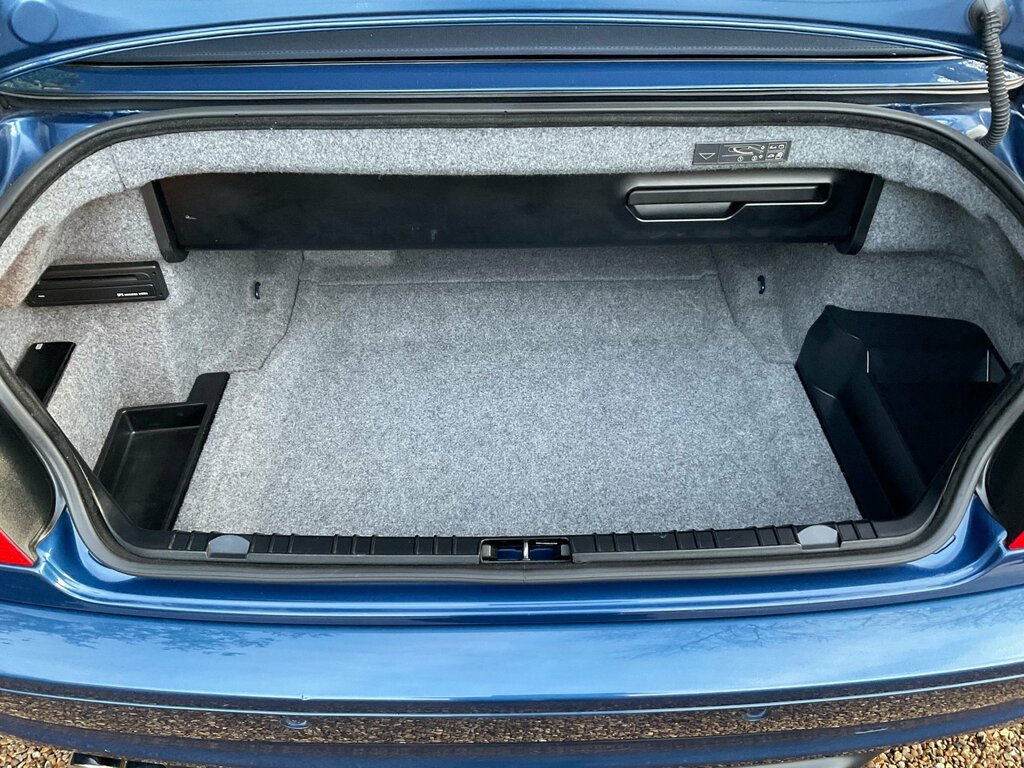 BMW 3 Series 3.0 330Ci 330 Sport Blue #4
