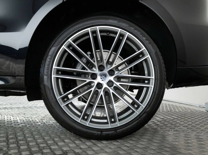 Porsche Macan Pdk Euro 6 Black #6
