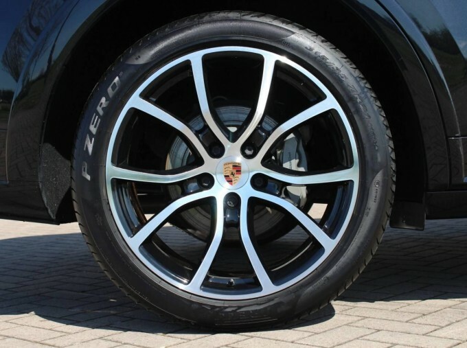 Porsche Cayenne V6 S Tiptronics Euro 6 Black #6