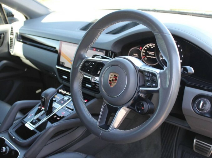 Porsche Cayenne V6 S Tiptronics Euro 6 Black #4