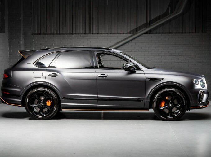 Bentley Bentayga V8 S Black Edition Euro 6 FP25ENC #3