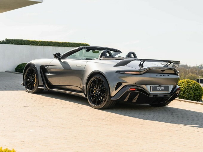 Aston Martin Vantage V12 Biturbo Roadster Euro 6 Silver