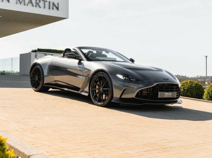 Aston Martin Vantage V12 Biturbo Roadster Euro 6 Silver #6