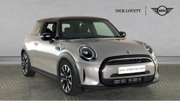 Mini Hatch Cooper Exclusive Euro 6 WN22GSO Grey