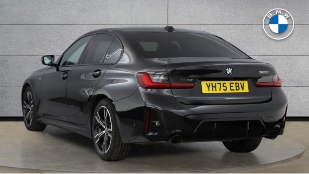 BMW 3 Series 320I M Sport Euro 6 YH75EBV Blue #2