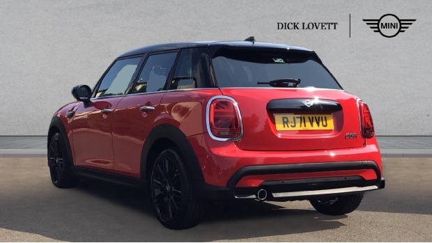 Mini Hatch Cooper Exclusive Steptronic Euro 6 RJ71VVU Red #2