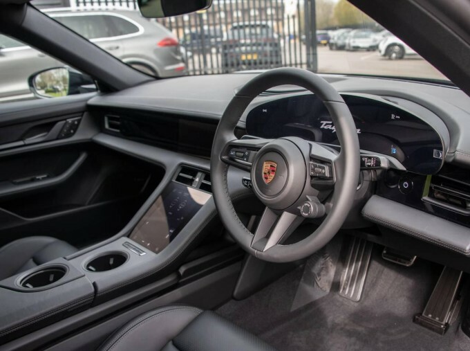 Porsche Taycan Performance Plus 105Kwh Black Edition Rwd 11Kw Ch Black #4