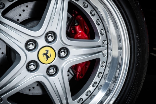 Ferrari 550 Barchetta Red #24