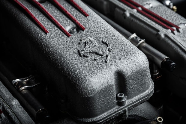 Ferrari 550 Barchetta Red #40