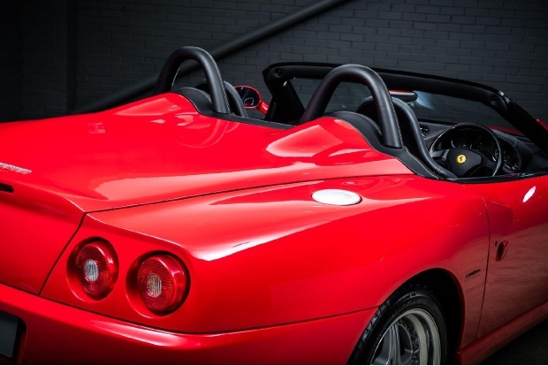 Ferrari 550 Barchetta Red #22