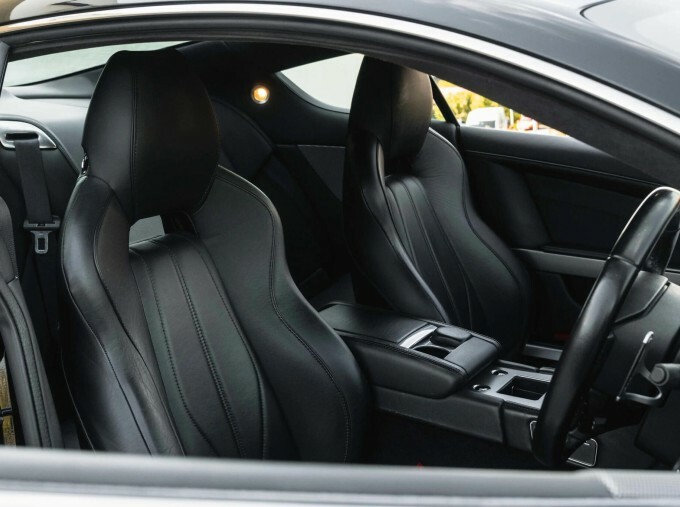 Aston Martin DB9 Limited Edition Grey #22