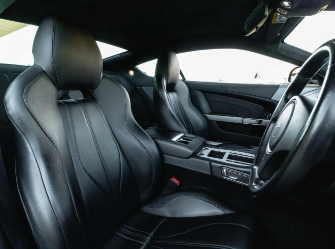 Aston Martin DB9 V12 T-tronicii Euro 6 Black #4