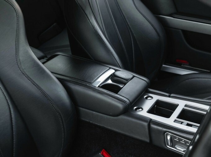 Aston Martin DB9 Limited Edition Grey #27