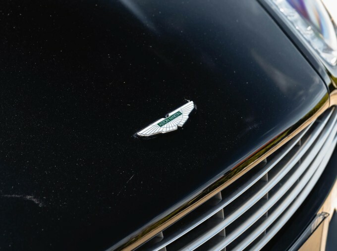 Aston Martin DB9 Limited Edition Grey #13