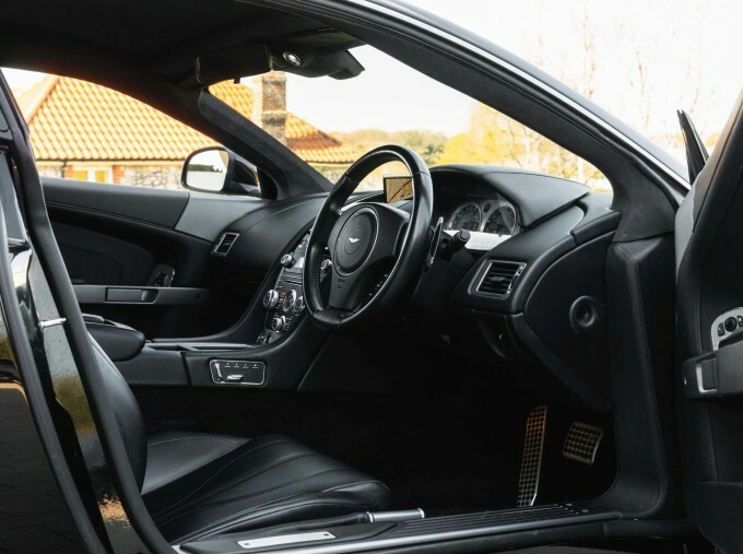 Aston Martin DB9 Limited Edition Grey #20