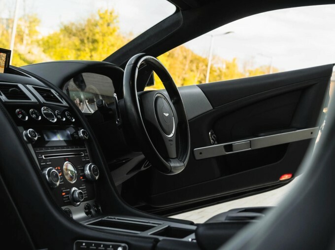 Aston Martin DB9 Limited Edition Grey #35