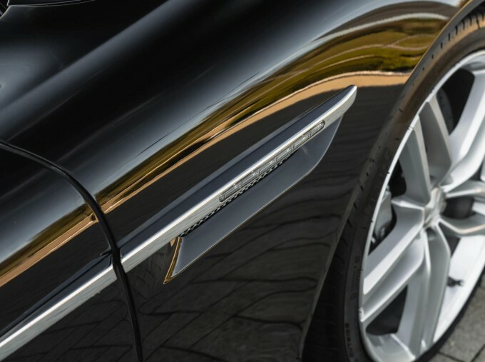 Aston Martin DB9 Limited Edition Grey #15