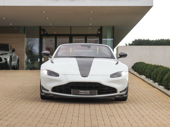 Aston Martin Vantage V8 F1 Edition Roadster Euro 6 White #3