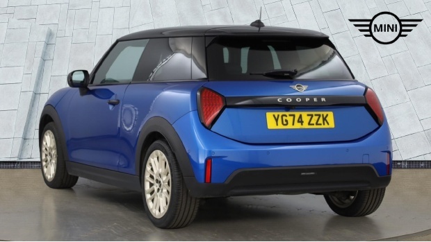 Mini Hatch 1.5C Exclusive Steptronic Euro 6 YG74ZZK Blue #2