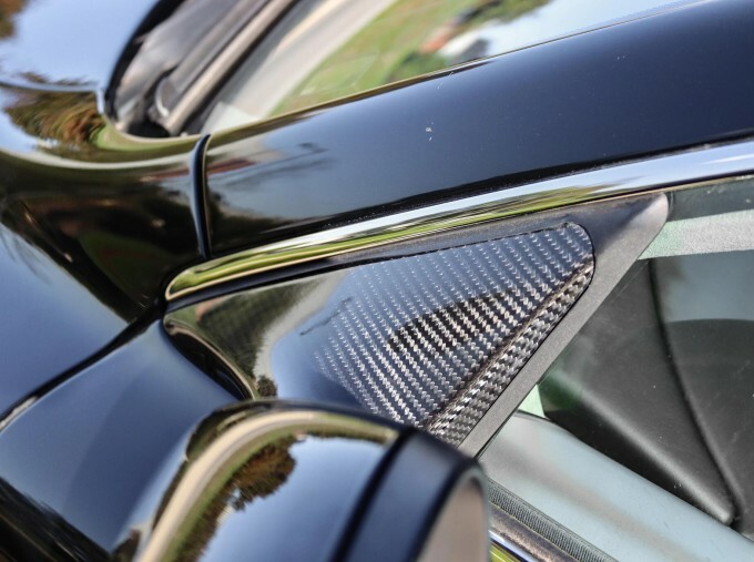 Aston Martin DBS V12 Touchtronic 2012 Black #11