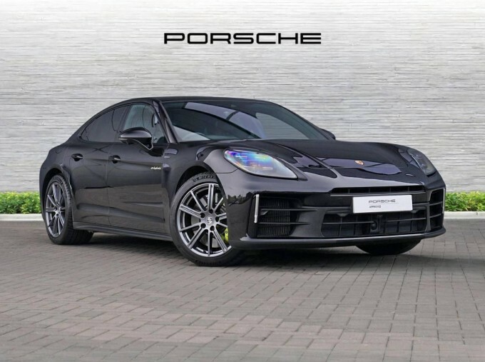 Porsche Panamera V6 25.9Kwh 4S E-hybrid Saloon Pdk Euro 6 Black
