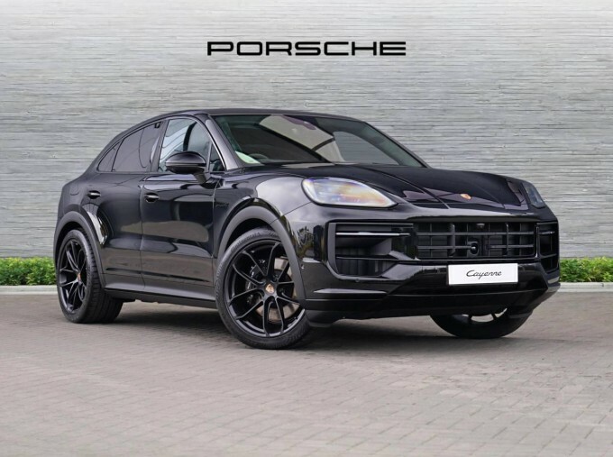 Porsche Cayenne V6 E-hybrid 25.9Kwh Tiptronics Euro 6 Black