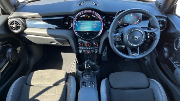 Mini Convertible John Cooper Works Steptronic Euro 6 Black #4