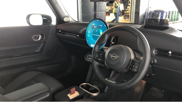Mini Hatch 2.0S Sport Steptronic Euro 6 WM75ZPL Black #6