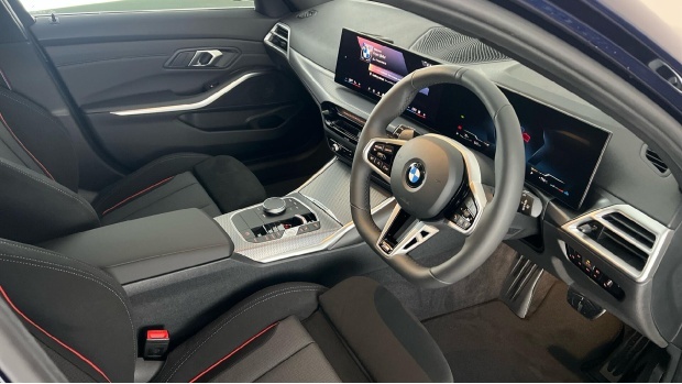 BMW 3 Series 320I M Sport Touring Euro 6 WM75LBF Blue #6