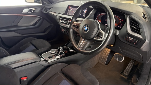 BMW 1 Series M135i Xdrive Euro 6 Blue #6