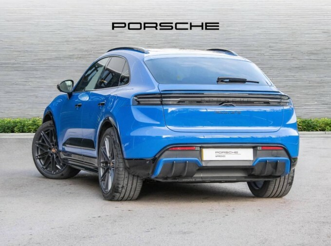 Porsche Macan 100Kwh Gts VO75HGN Blue #3