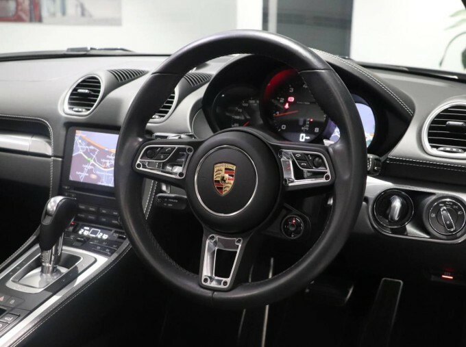 Porsche Boxster 4.0 Gts Red #4