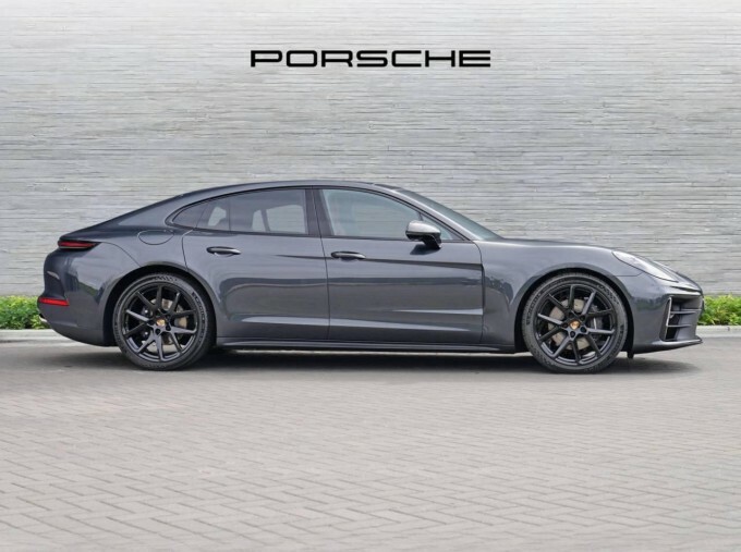 Porsche Panamera V6 4 Saloon Pdk Euro 6 X19PAN Grey #3