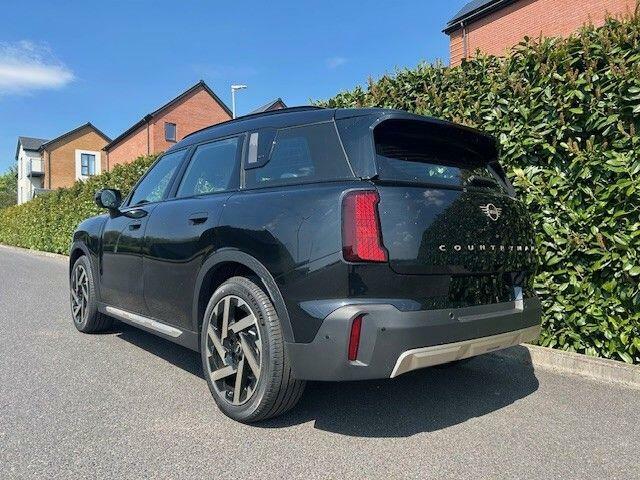 Mini Electric Se 66.5Kwh Exclusive All4 Black #2