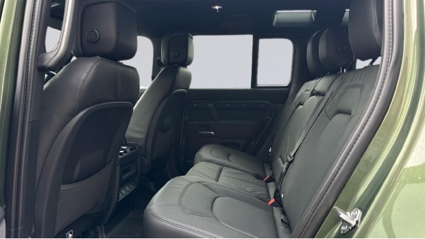 Land Rover Defender 110 D250 Mhev X-dynamic Hse Euro 6 WX26VKR Green #4