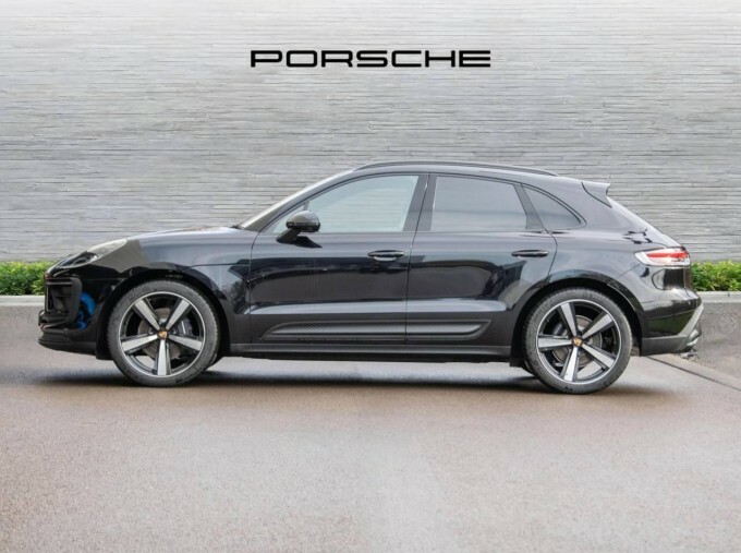Porsche Macan Pdk Euro 6 VK75RYH Black #2