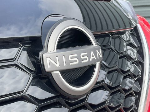 Nissan Juke N-connecta Fm23eay FM23EAY Red #4