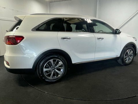 Kia Sorento 2.2 Sorento Kx-3 KF18GJE White #3