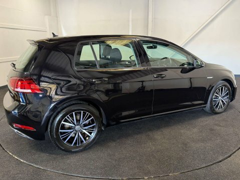 Volkswagen Golf 1.5 Golf Se OV68XVS Black #5