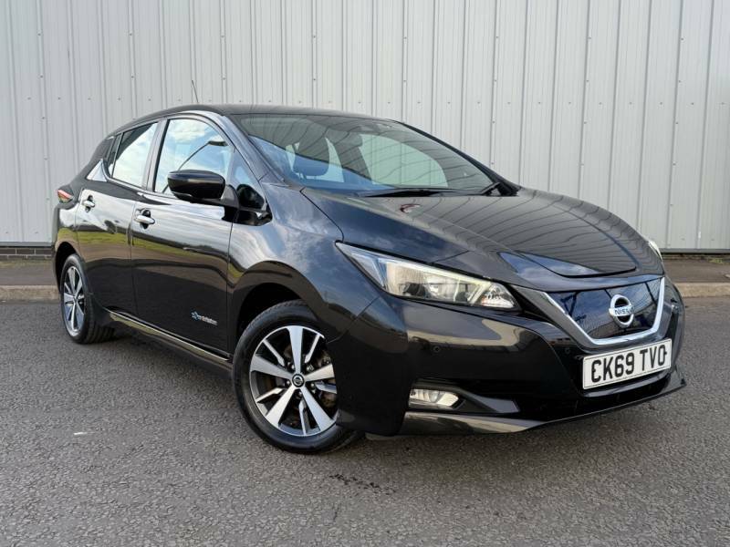 Nissan Leaf 110Kw Acenta 40Kwh - 2019 69 Black